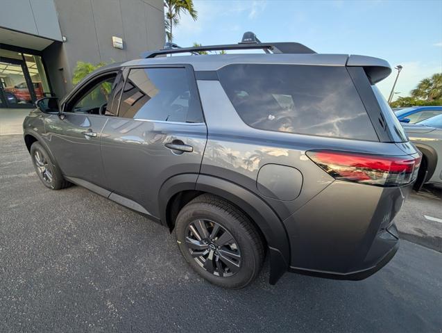 new 2025 Nissan Pathfinder car, priced at $40,273