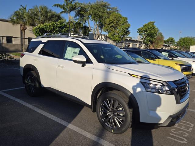 new 2025 Nissan Pathfinder car, priced at $46,005