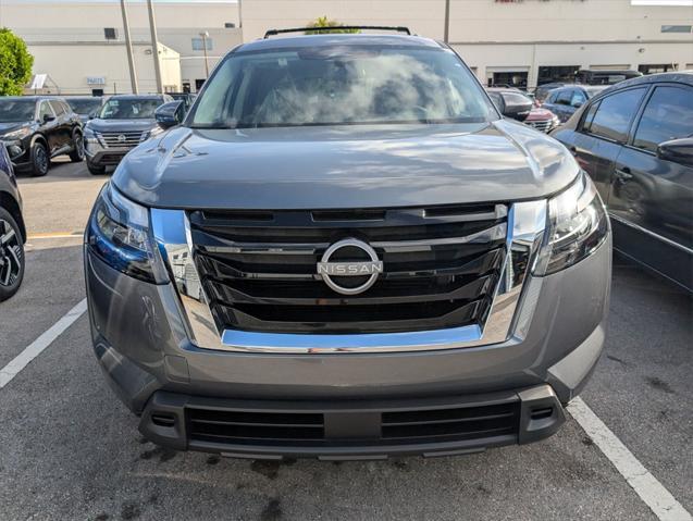 new 2025 Nissan Pathfinder car, priced at $40,356