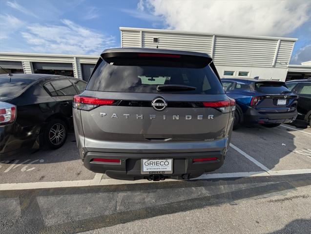 new 2025 Nissan Pathfinder car, priced at $40,356