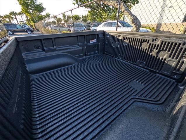 new 2025 Nissan Frontier car, priced at $33,289