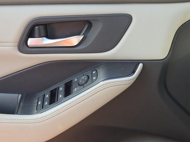 new 2025 Nissan Rogue car, priced at $31,630