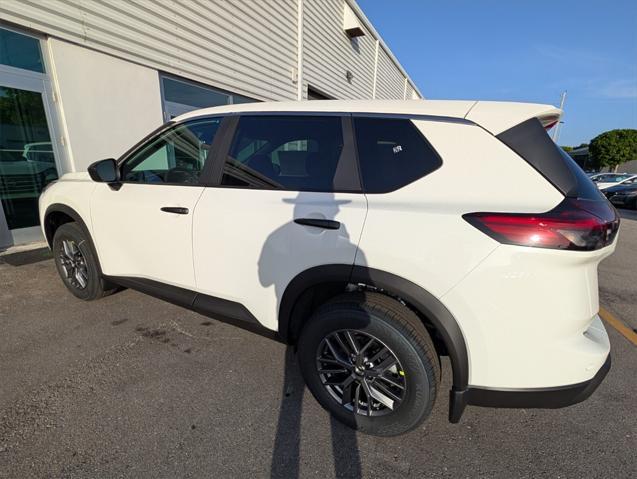 new 2025 Nissan Rogue car, priced at $29,876