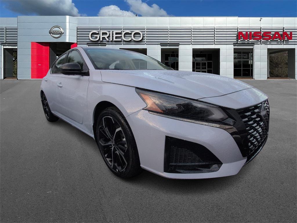 new 2025 Nissan Altima car, priced at $28,454