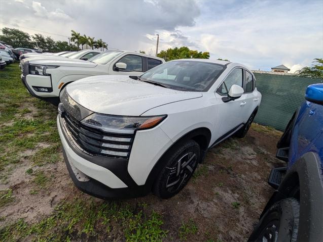 new 2025 Nissan Kicks car, priced at $24,482
