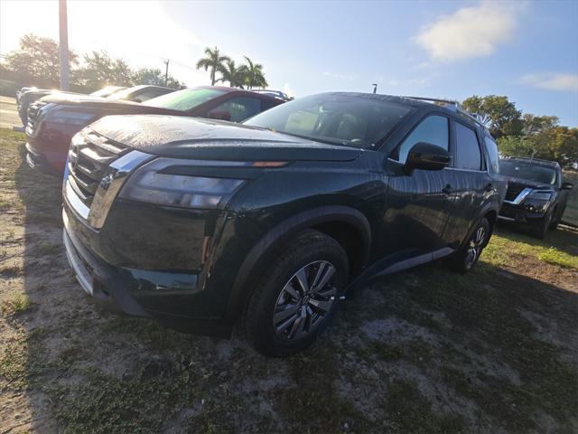 new 2025 Nissan Pathfinder car, priced at $40,821
