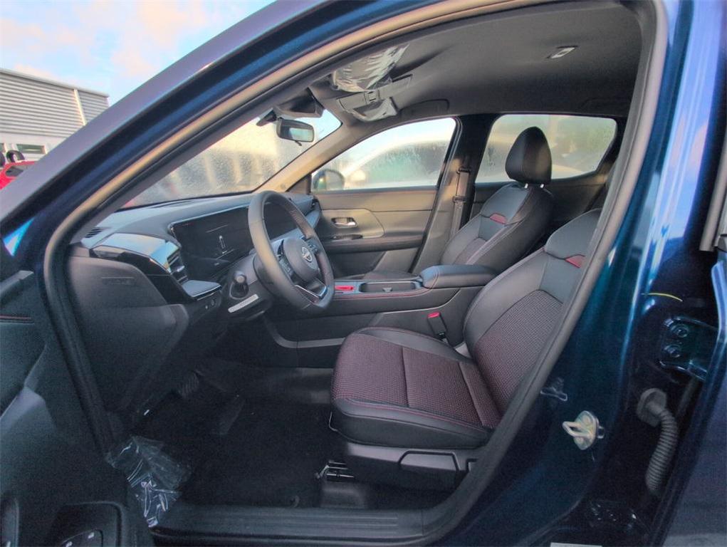 new 2025 Nissan Kicks car, priced at $25,435