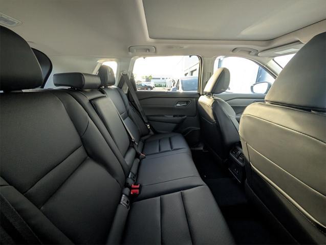 new 2025 Nissan Rogue car, priced at $33,067