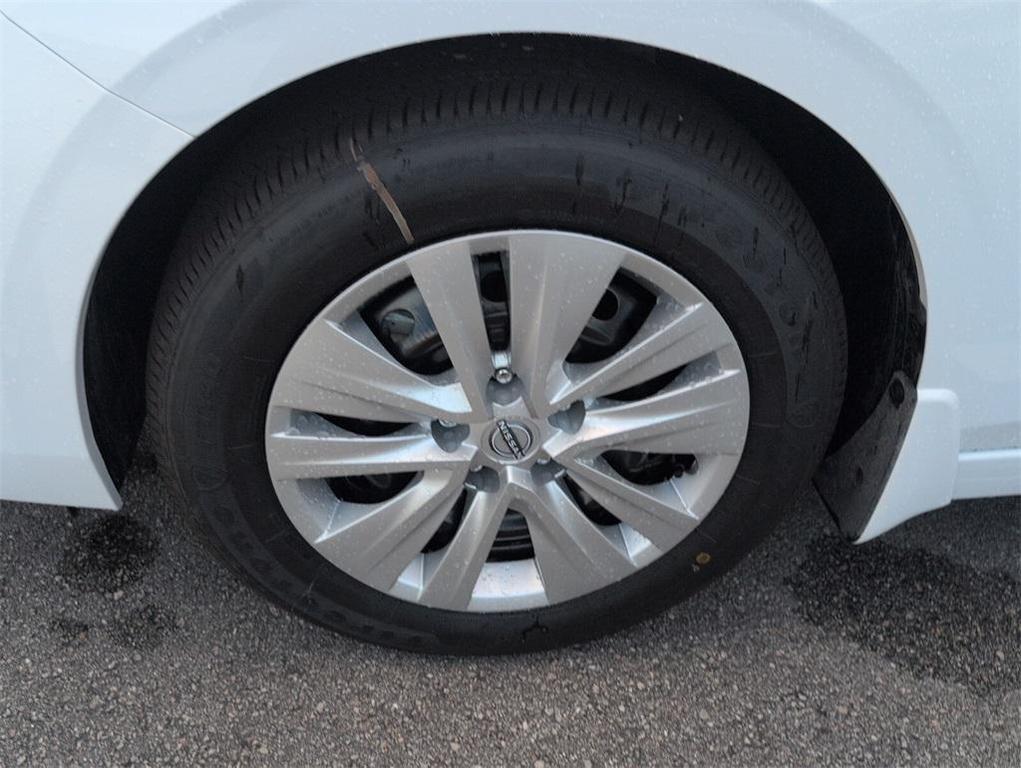 new 2025 Nissan Sentra car, priced at $21,281