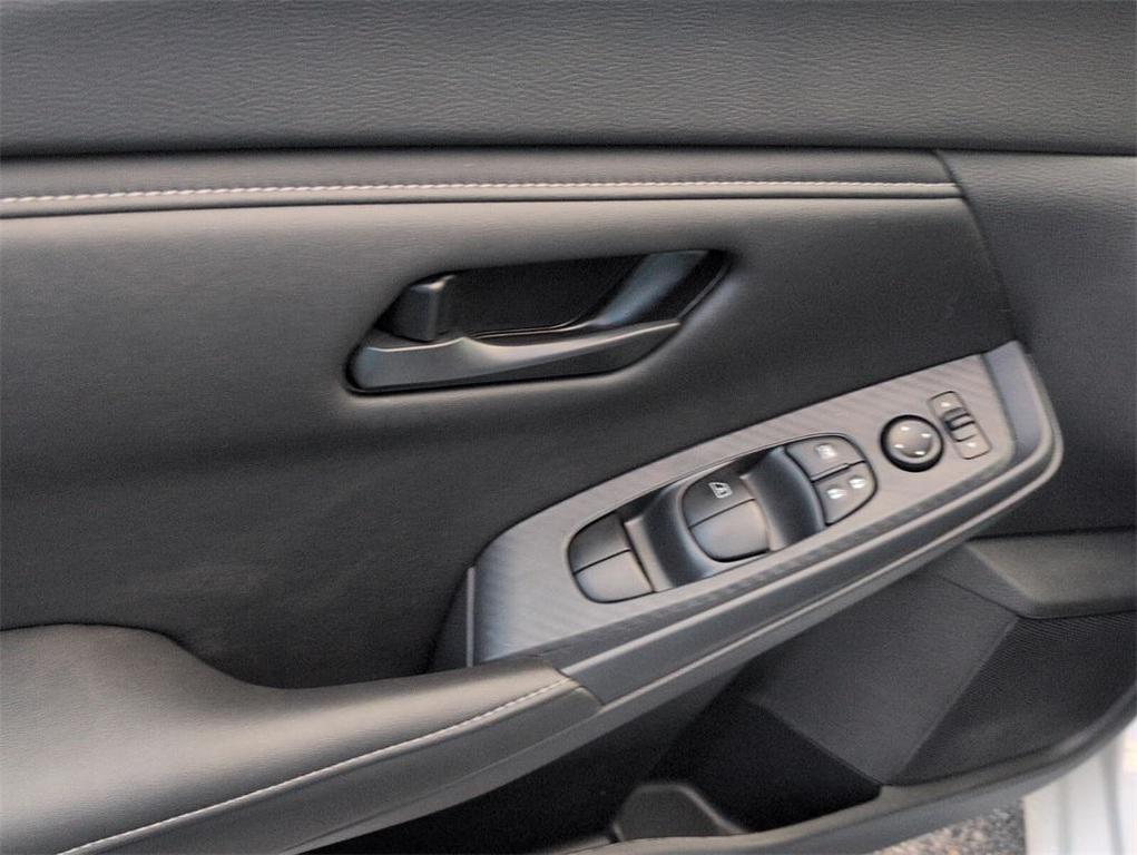 new 2025 Nissan Sentra car, priced at $21,281