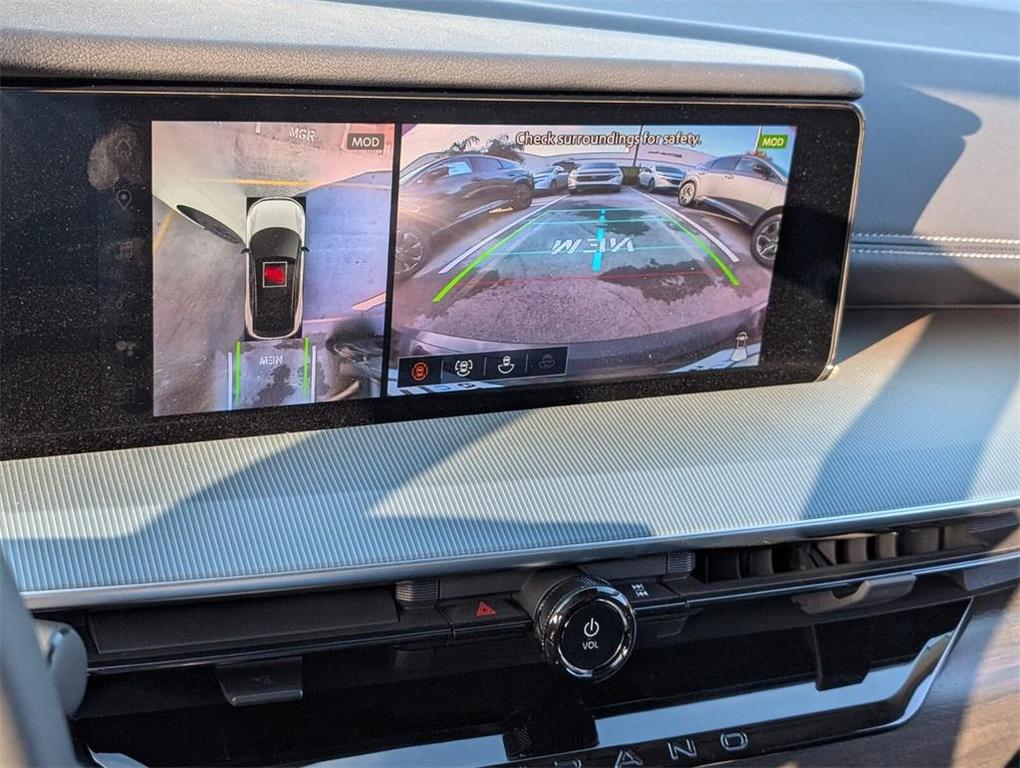 new 2025 Nissan Murano car, priced at $50,536