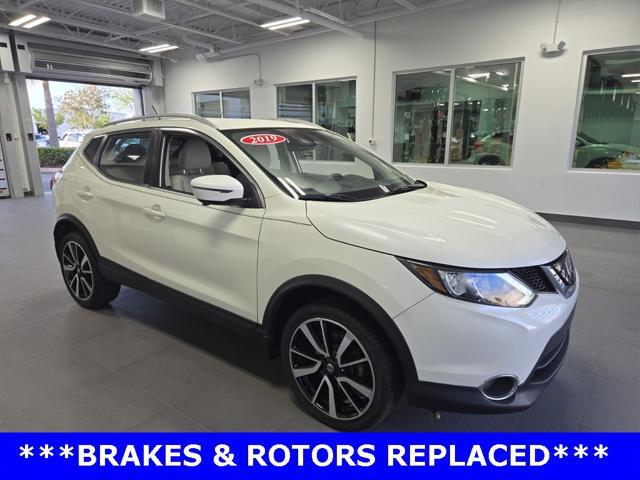 used 2019 Nissan Rogue Sport car, priced at $16,889