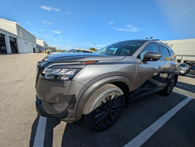 new 2024 Nissan Pathfinder car, priced at $42,595