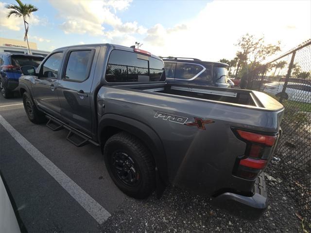 new 2025 Nissan Frontier car