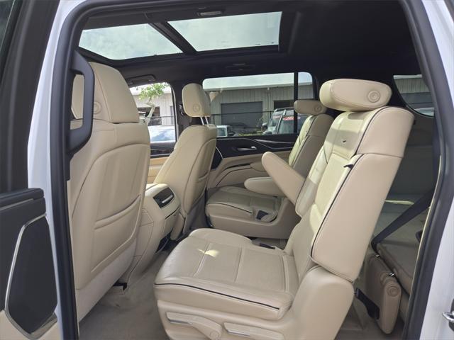 used 2023 Cadillac Escalade ESV car, priced at $64,992