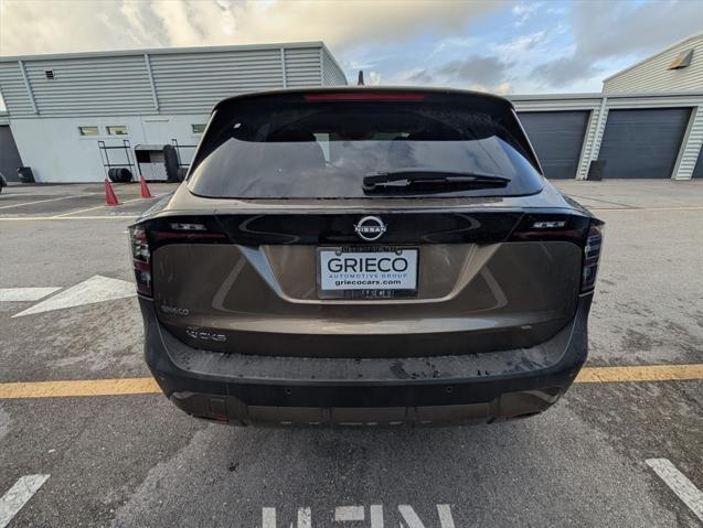 new 2025 Nissan Kicks car, priced at $24,571