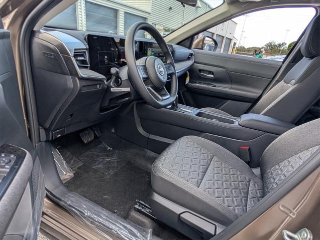 new 2025 Nissan Kicks car, priced at $24,571