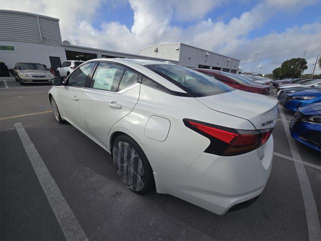 new 2025 Nissan Altima car, priced at $28,998