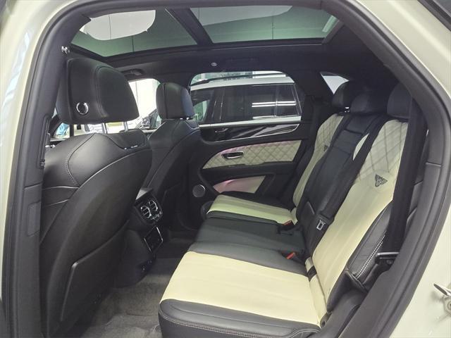 used 2021 Bentley Bentayga car, priced at $112,921