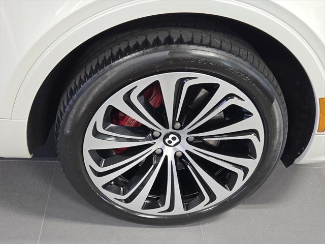 used 2021 Bentley Bentayga car, priced at $112,921