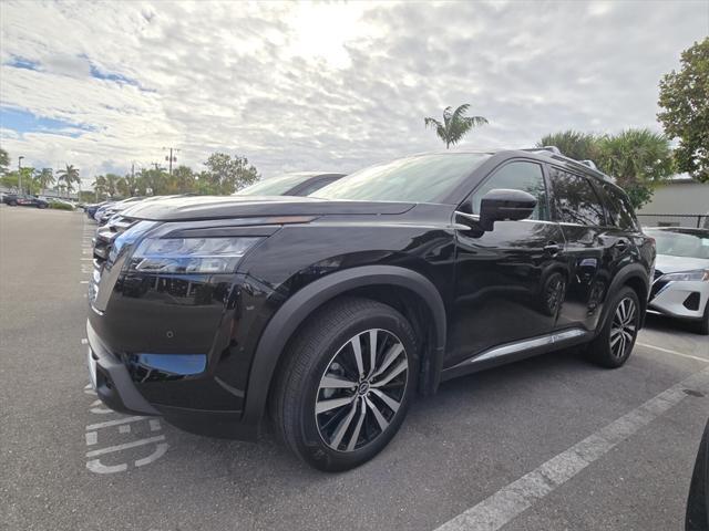 new 2024 Nissan Pathfinder car, priced at $46,067