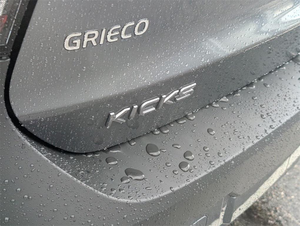 new 2025 Nissan Kicks car, priced at $23,423