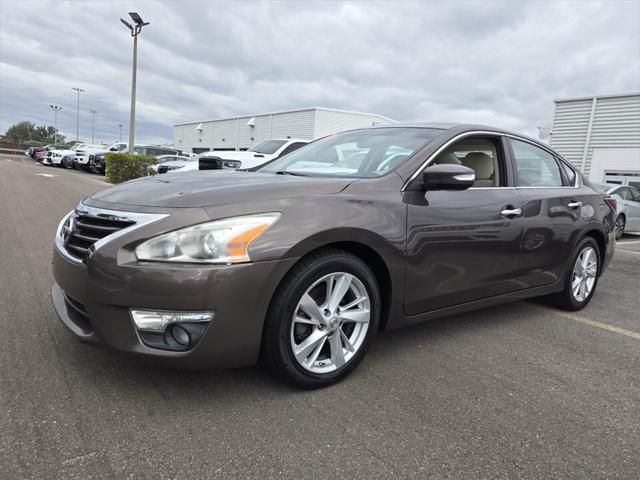 used 2014 Nissan Altima car, priced at $9,998