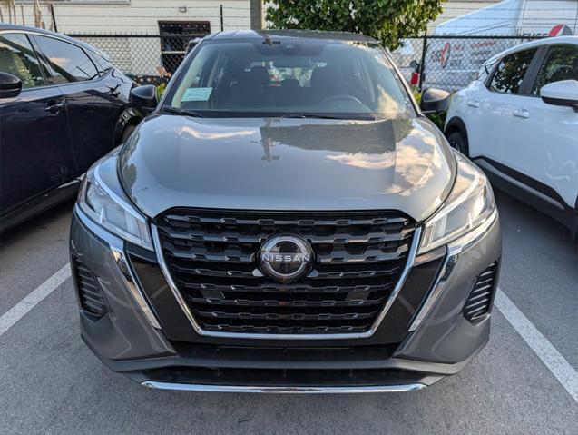 new 2025 Nissan Kicks car, priced at $22,334