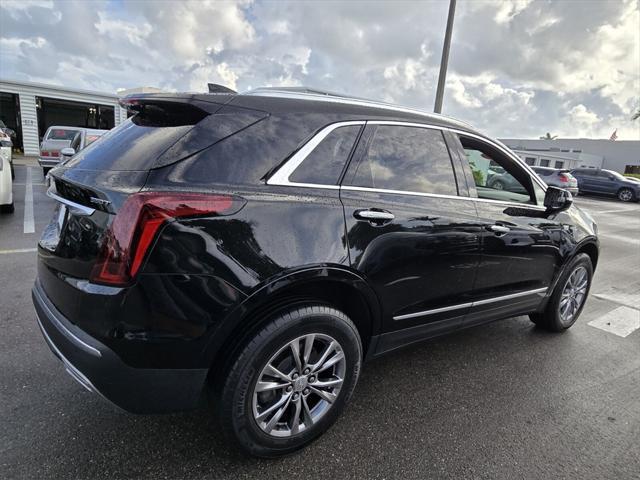 used 2021 Cadillac XT5 car, priced at $29,998