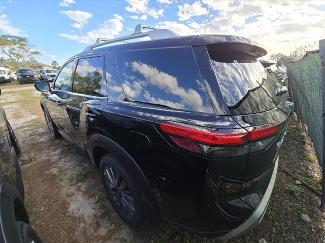 new 2025 Nissan Pathfinder car, priced at $43,365