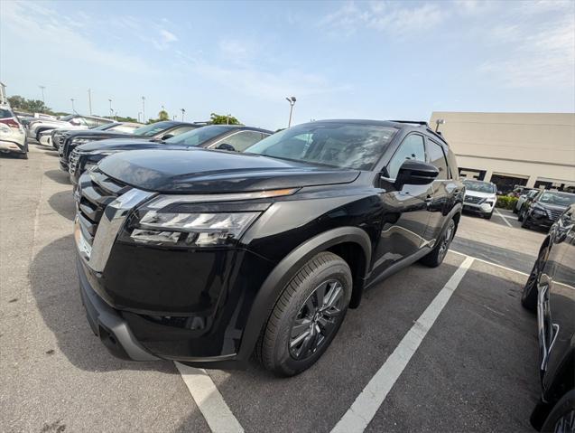 new 2024 Nissan Pathfinder car, priced at $40,738