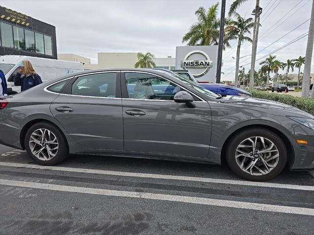 used 2021 Hyundai Sonata car, priced at $16,723