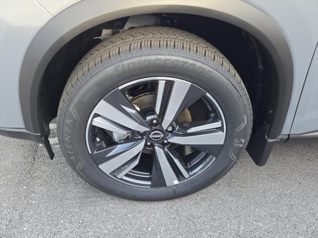 new 2025 Nissan Rogue car, priced at $35,085