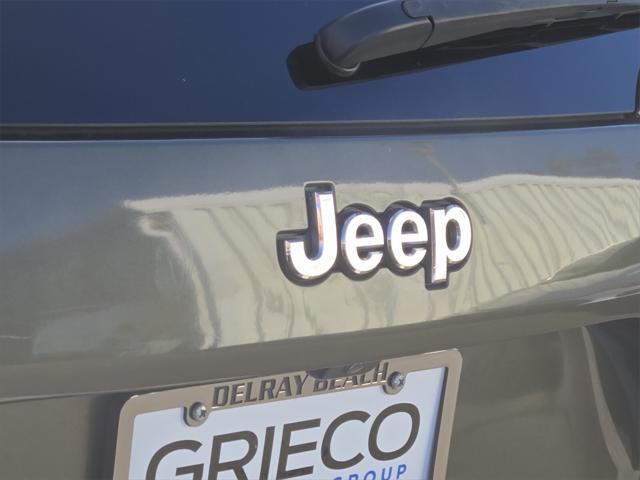 used 2020 Jeep Cherokee car, priced at $11,781