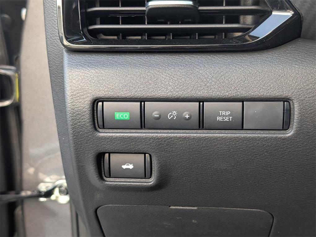 new 2025 Nissan Sentra car, priced at $24,674