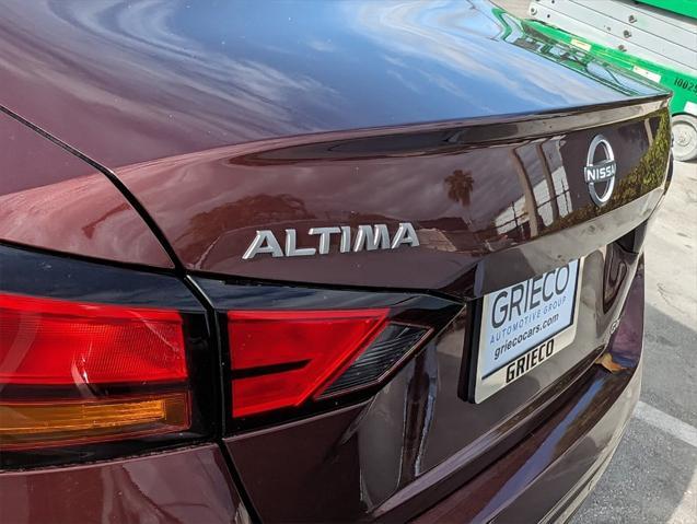 new 2024 Nissan Altima car