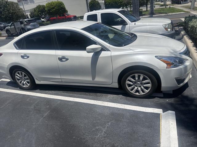 used 2013 Nissan Altima car, priced at $5,998
