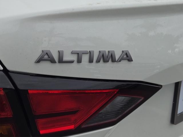 new 2025 Nissan Altima car, priced at $34,167