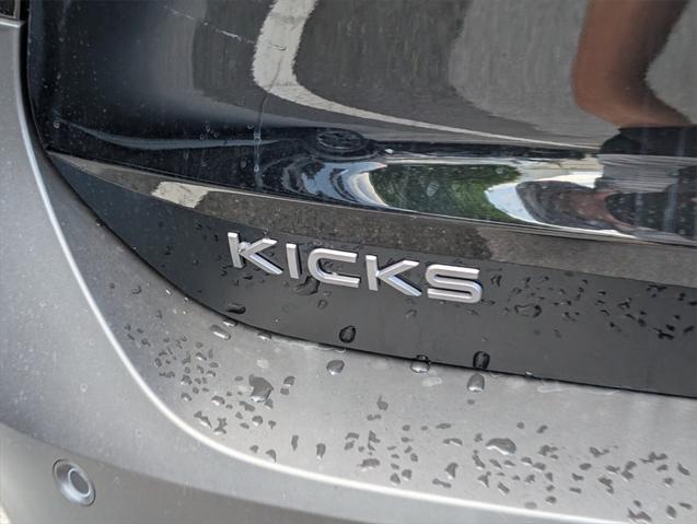 new 2025 Nissan Kicks car, priced at $27,312