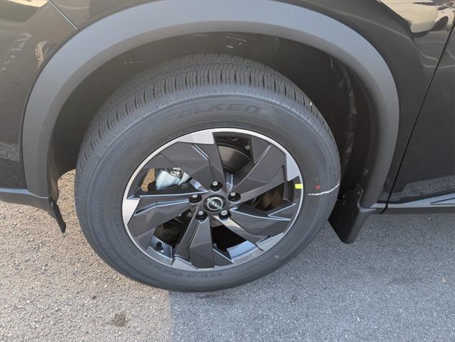 new 2025 Nissan Rogue car, priced at $30,938