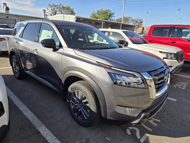 new 2025 Nissan Pathfinder car, priced at $35,335