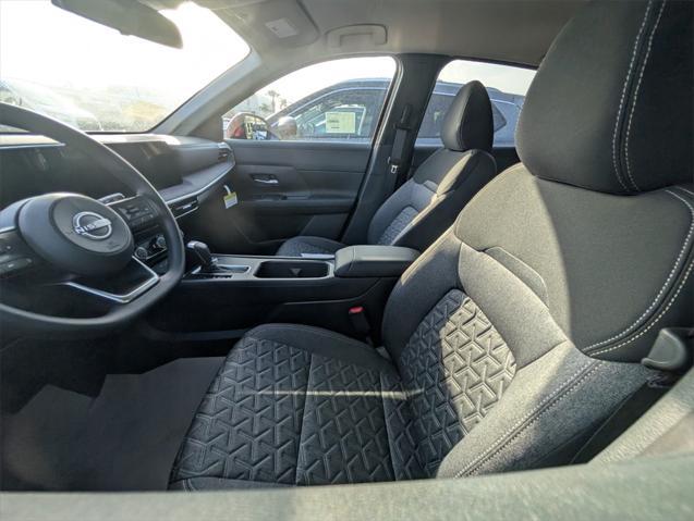 new 2025 Nissan Kicks car, priced at $25,003