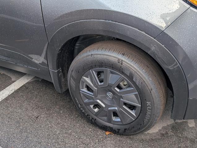 new 2025 Nissan Kicks car, priced at $22,081