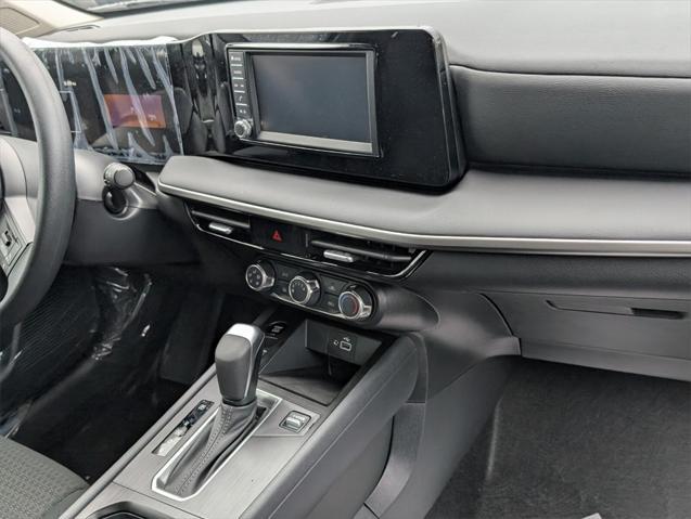 new 2025 Nissan Kicks car, priced at $22,410