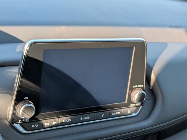 new 2025 Nissan Rogue car, priced at $29,876