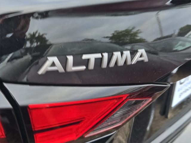 new 2025 Nissan Altima car