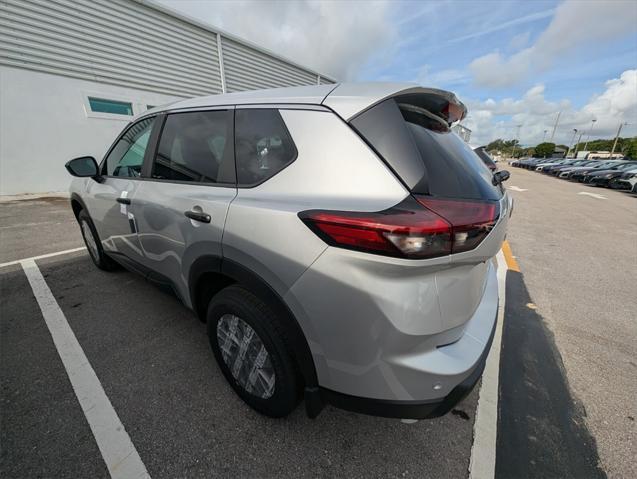 new 2025 Nissan Rogue car, priced at $31,419