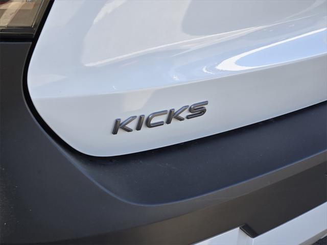 new 2025 Nissan Kicks car