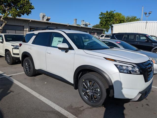 new 2025 Nissan Pathfinder car, priced at $40,147