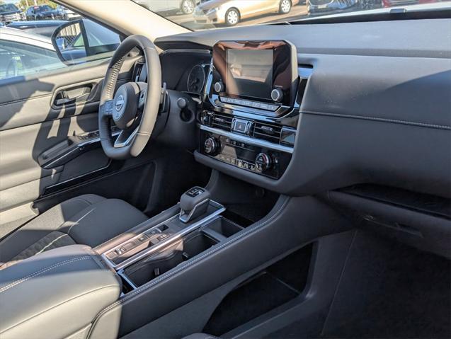 new 2025 Nissan Pathfinder car, priced at $40,147